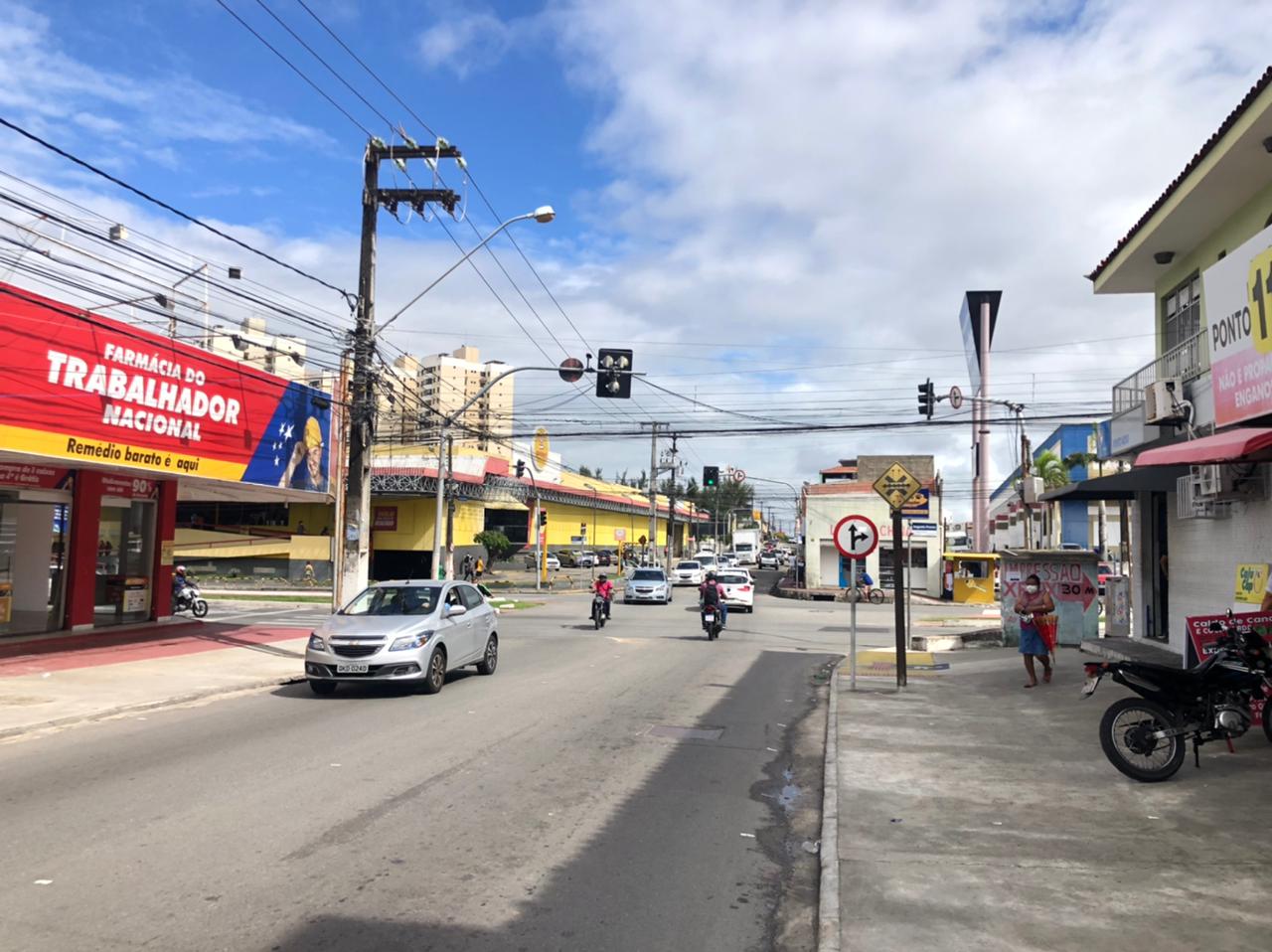 População aprova mudanças anunciadas para o trânsito da Nestor Sampaio e Nelson Hungria - SMTT Aracaju